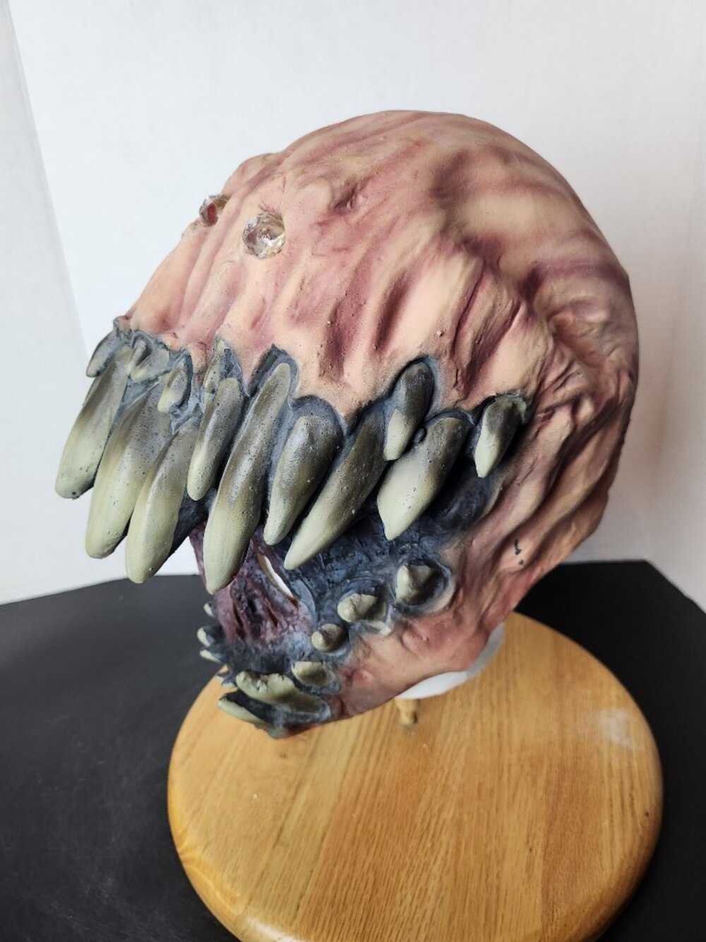 Vintage 1985 Rubie's Fanged Monster Latex Mask Light-Up Eyes As-Is Halloween